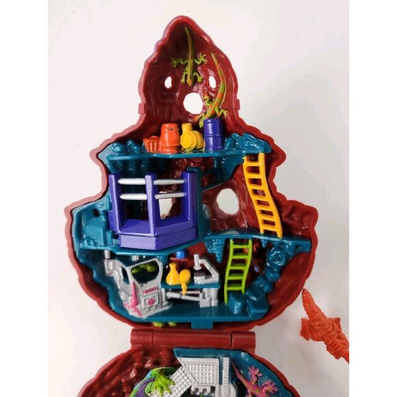 VTG 1993 Bluebird Toys Mighty Max Blows Up Dino Lab Doom Zone Playset Incomplete - Picture 10 of 12